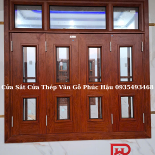 cua-thep-van-go-phuc-hau-01
